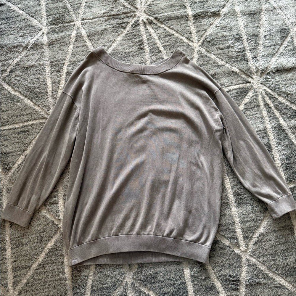 Barefoot Dreams sweater size large